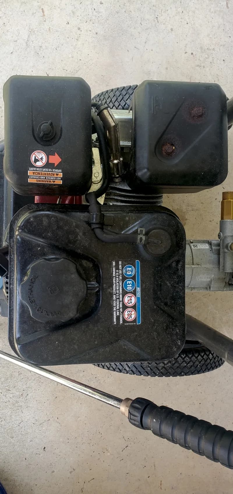 3100 psi Blackmax pressure washer — photo 5 of 9