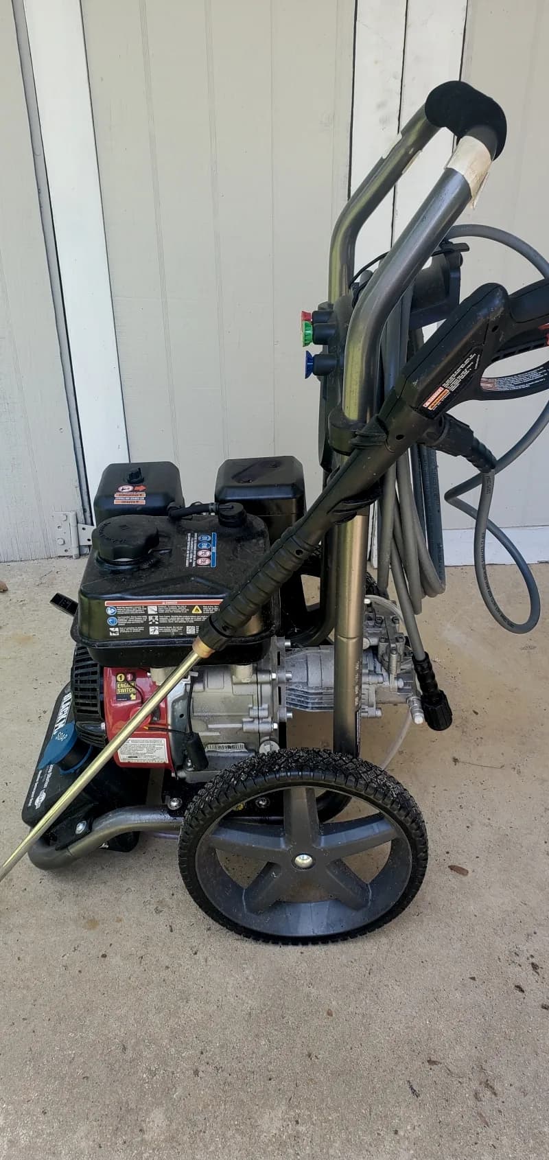 3100 psi Blackmax pressure washer — photo 6 of 9