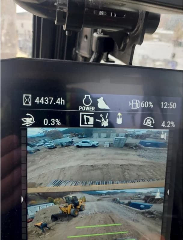 2021 Caterpillar 335 Next Gen — photo 3 of 3
