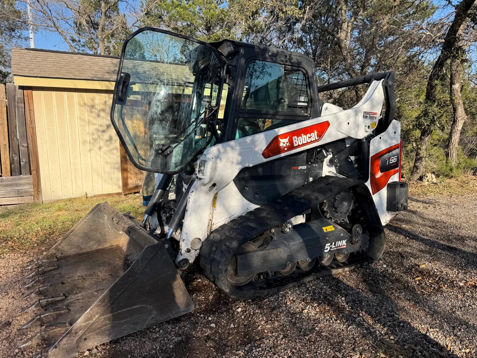 Compact Track Loader — photo 3 of 6