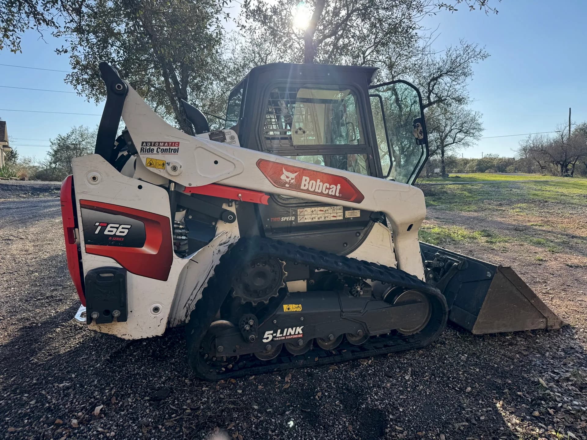 Compact Track Loader — photo 4 of 6