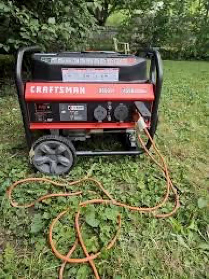 Crafstsman Generator 3650 watt — photo 3 of 4