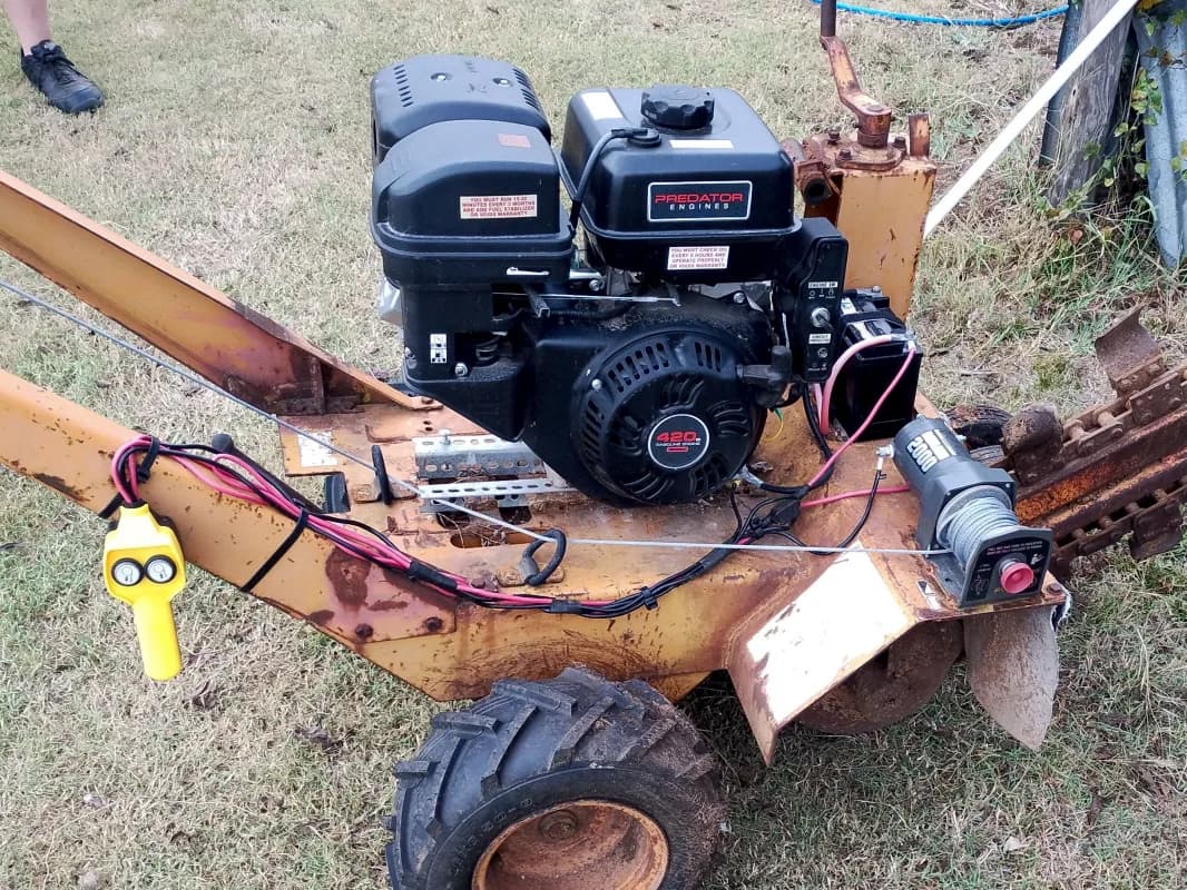 Trencher — photo 4 of 4