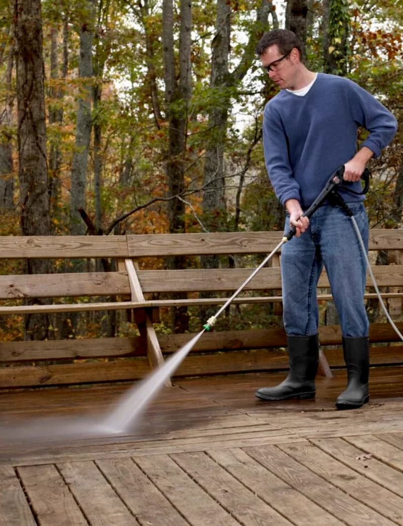 2,700 PSI Gas Pressure Washer — photo 3 of 3