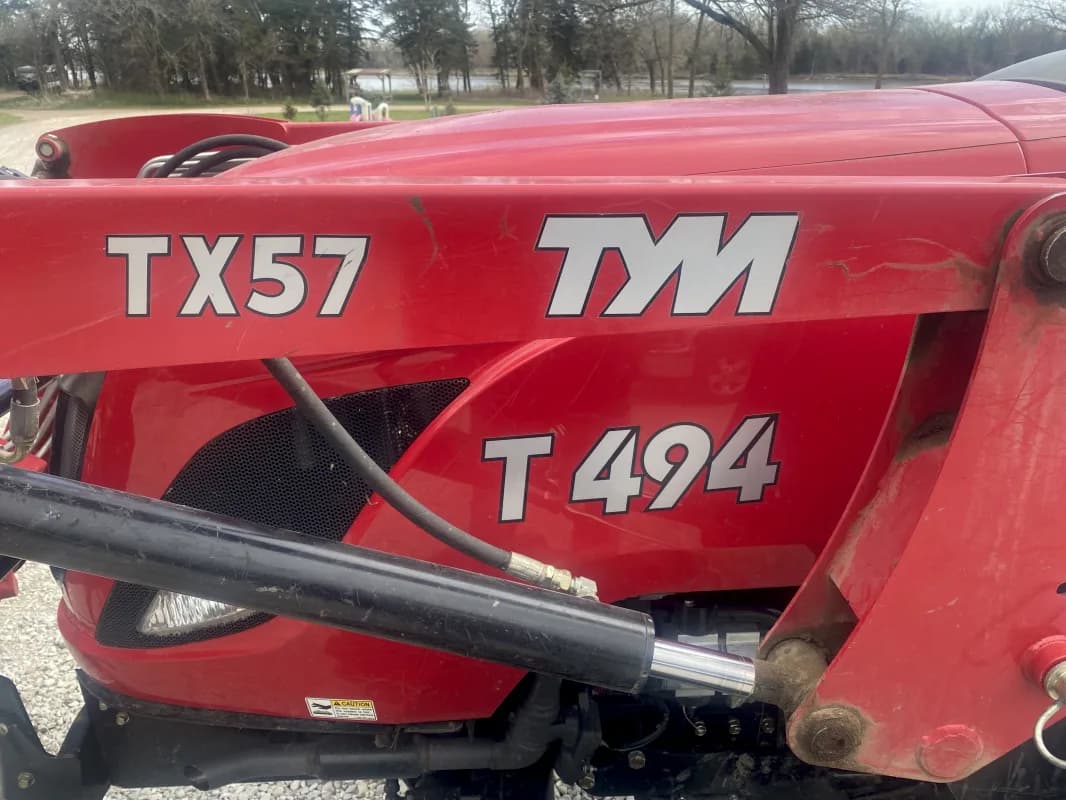 utility tractor 48hp — photo 2 of 4