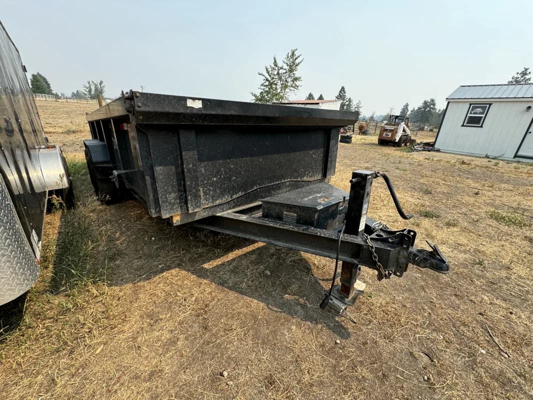 16ft Delco Dump Trailer — photo 2 of 4
