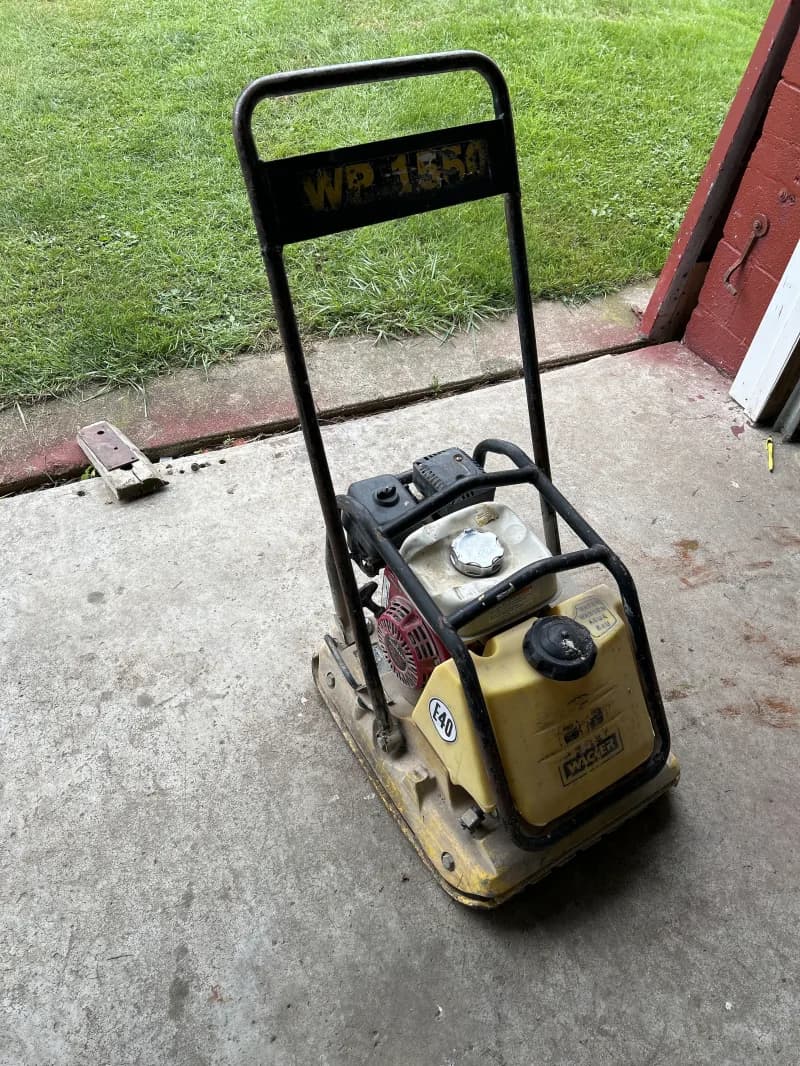 Plate tamper/compactor — photo 3 of 3