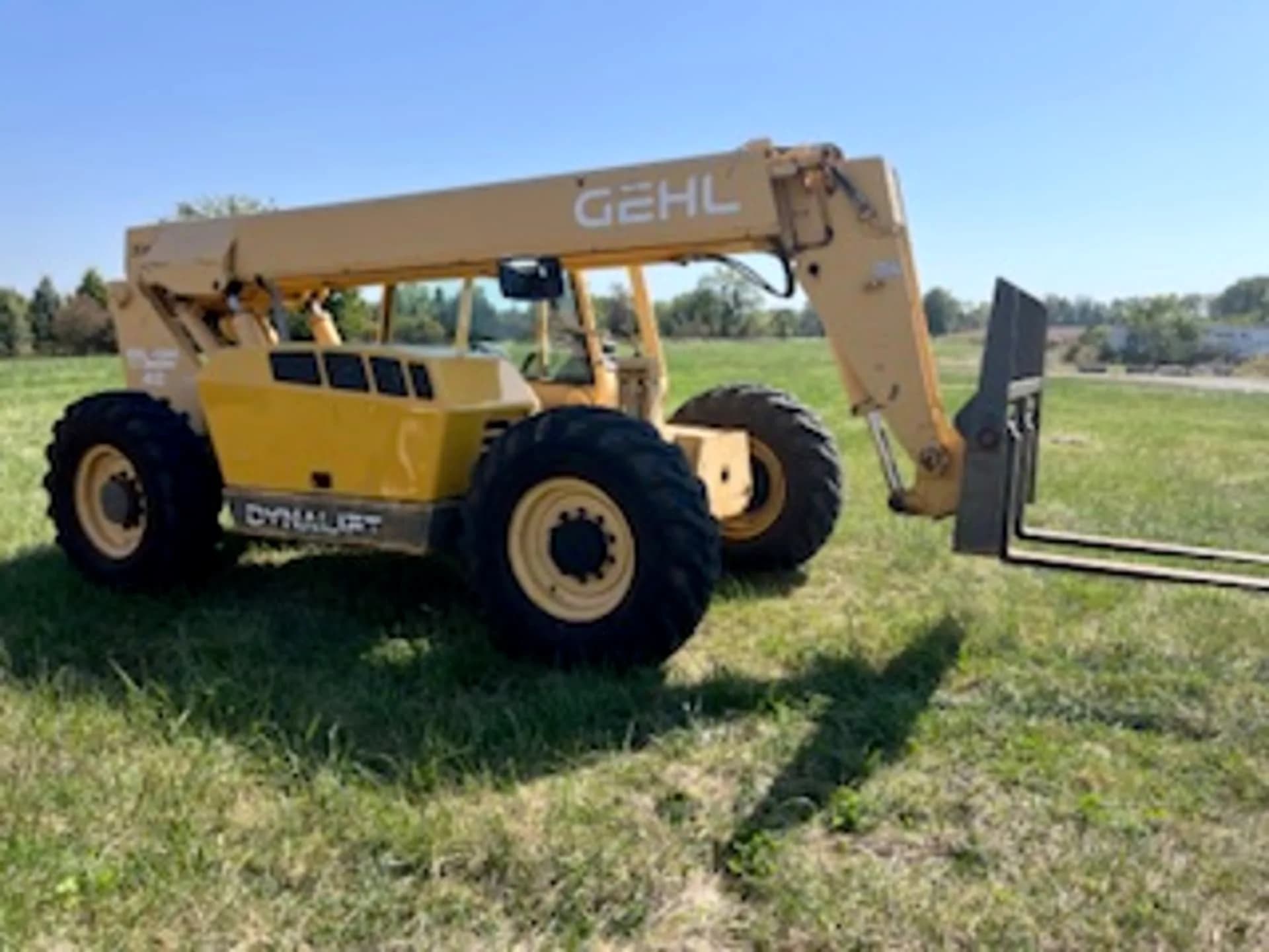GEHL DL6H42 Telehandler — photo 4 of 4