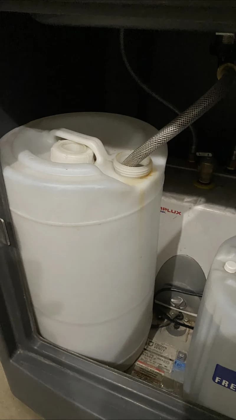 Portable Handwashing Sink Hot/Cold — photo 4 of 8