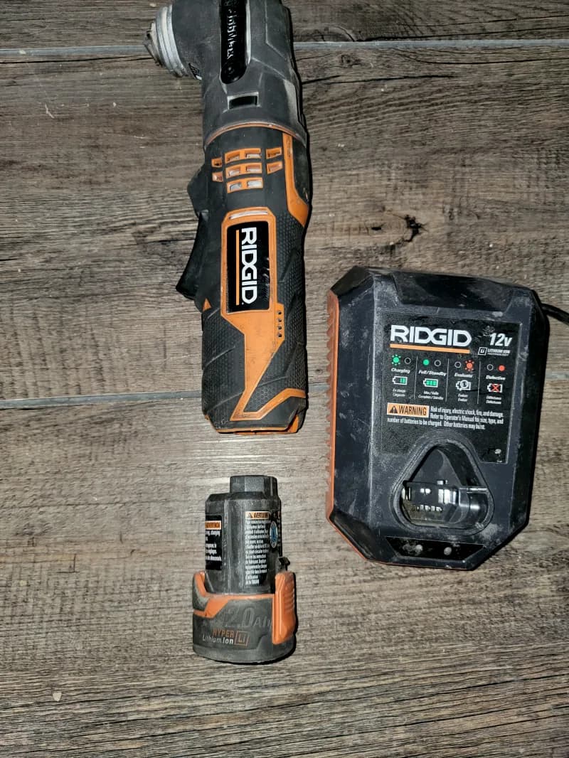12 volt Ridgid Vibratory multitool — photo 3 of 3