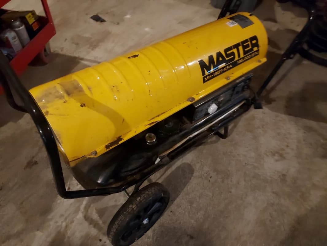 Forced hot air heater/ shop heater — photo 2 of 3
