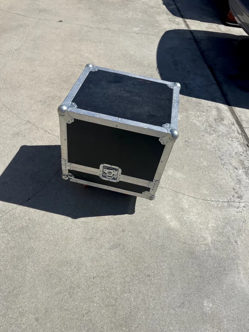 Low Fog Machine (Dry Ice) — photo 4 of 4