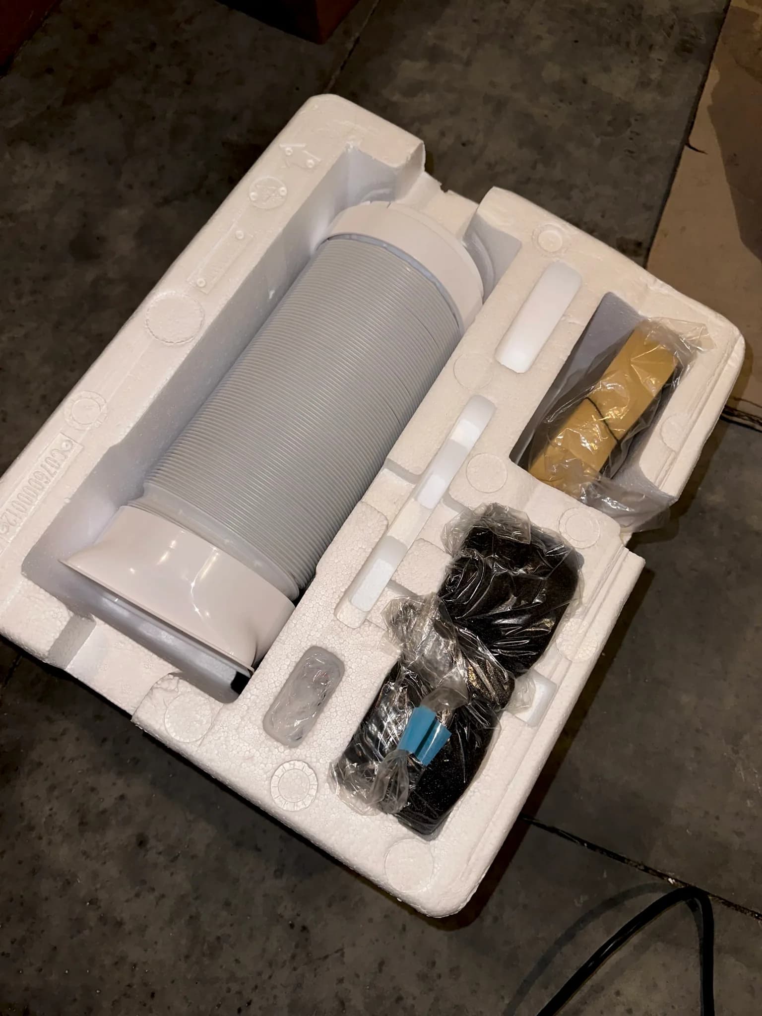 Portable Air Conditioner 12,000 BTU — photo 5 of 7