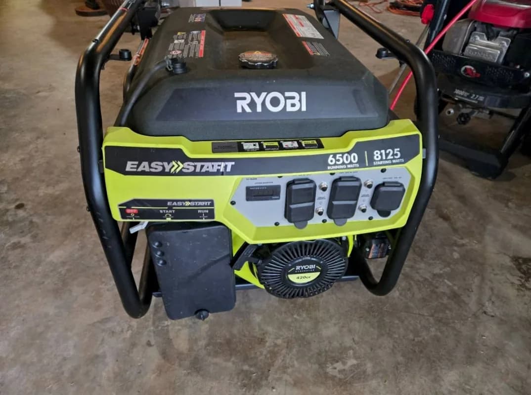 6,500-Watt Gasoline Generator — photo 3 of 3