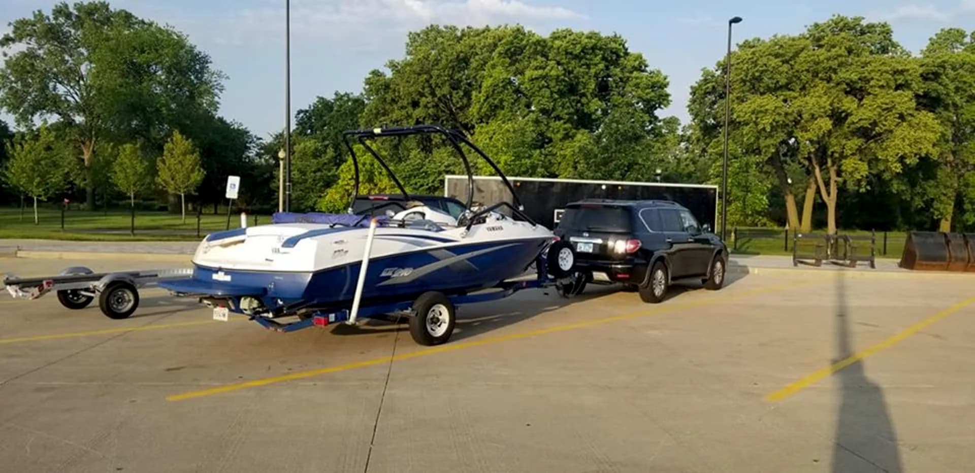 Yamaha Jet Boat — photo 5 of 5