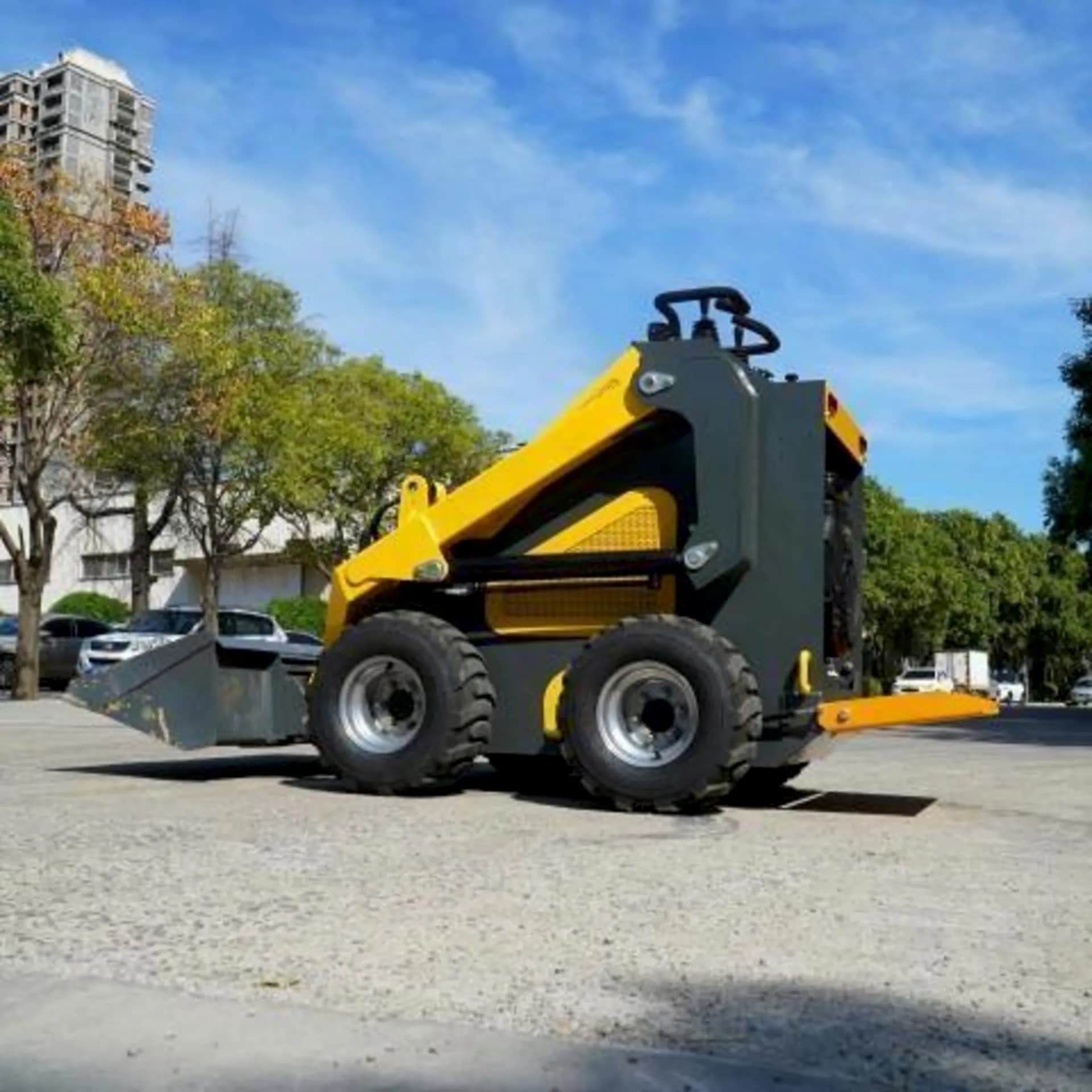Mini Skid Steer Wheel Loader — photo 3 of 10