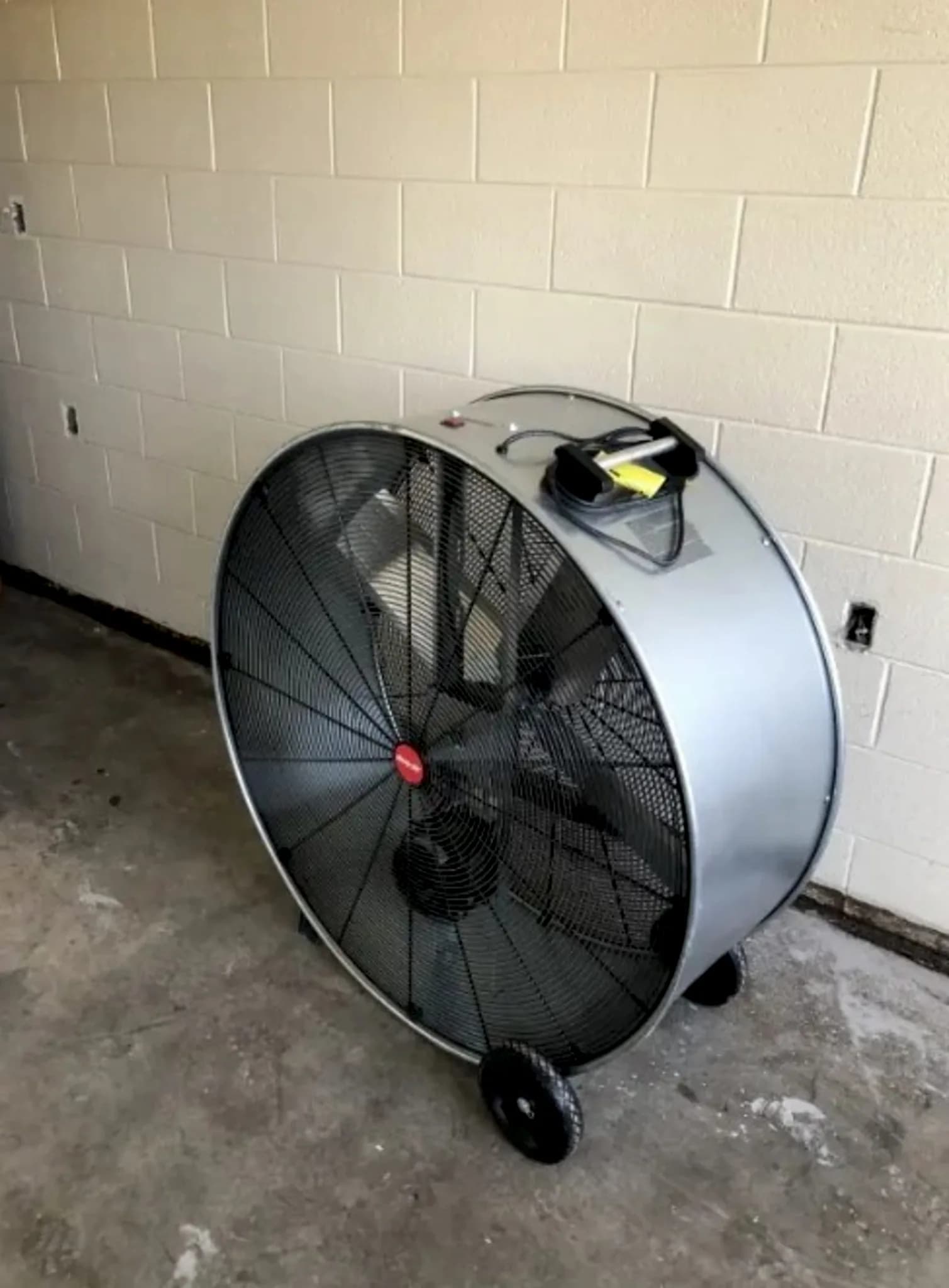 Industrial Shop Fan — photo 2 of 4