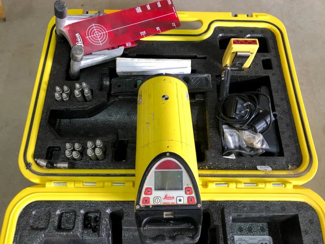 Leica Pipe Laser ...only pipe laser that fits in 4" pipe — photo 3 of 4