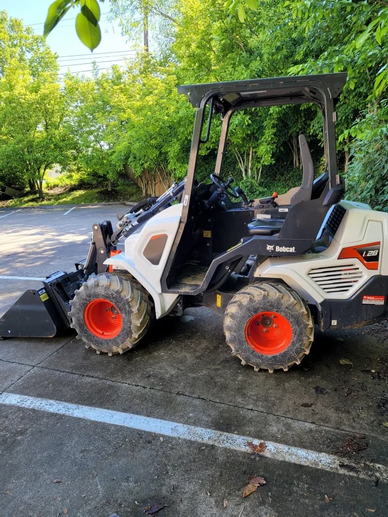 2021 Bobcat: L28 Ariculated Loader — photo 3 of 3