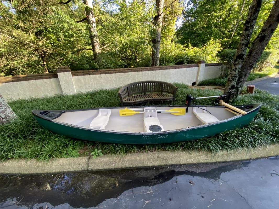 CANOE with trolling motor 14 feet — photo 5 of 5