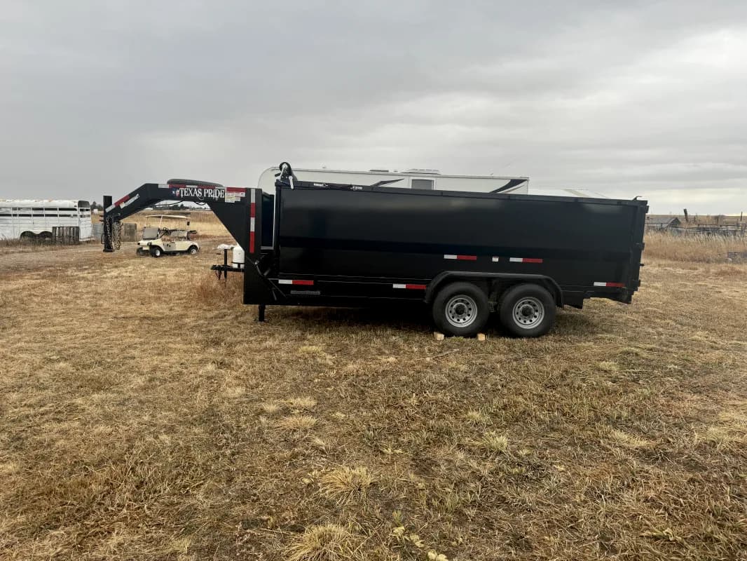 16’ 16K gooseneck dump trailer — photo 3 of 3