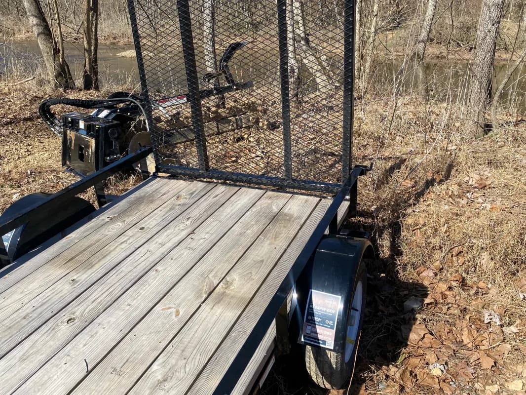 Cary-On Trailer 5-ft x 8-ft Steel Mesh Utility Trailer — photo 3 of 3