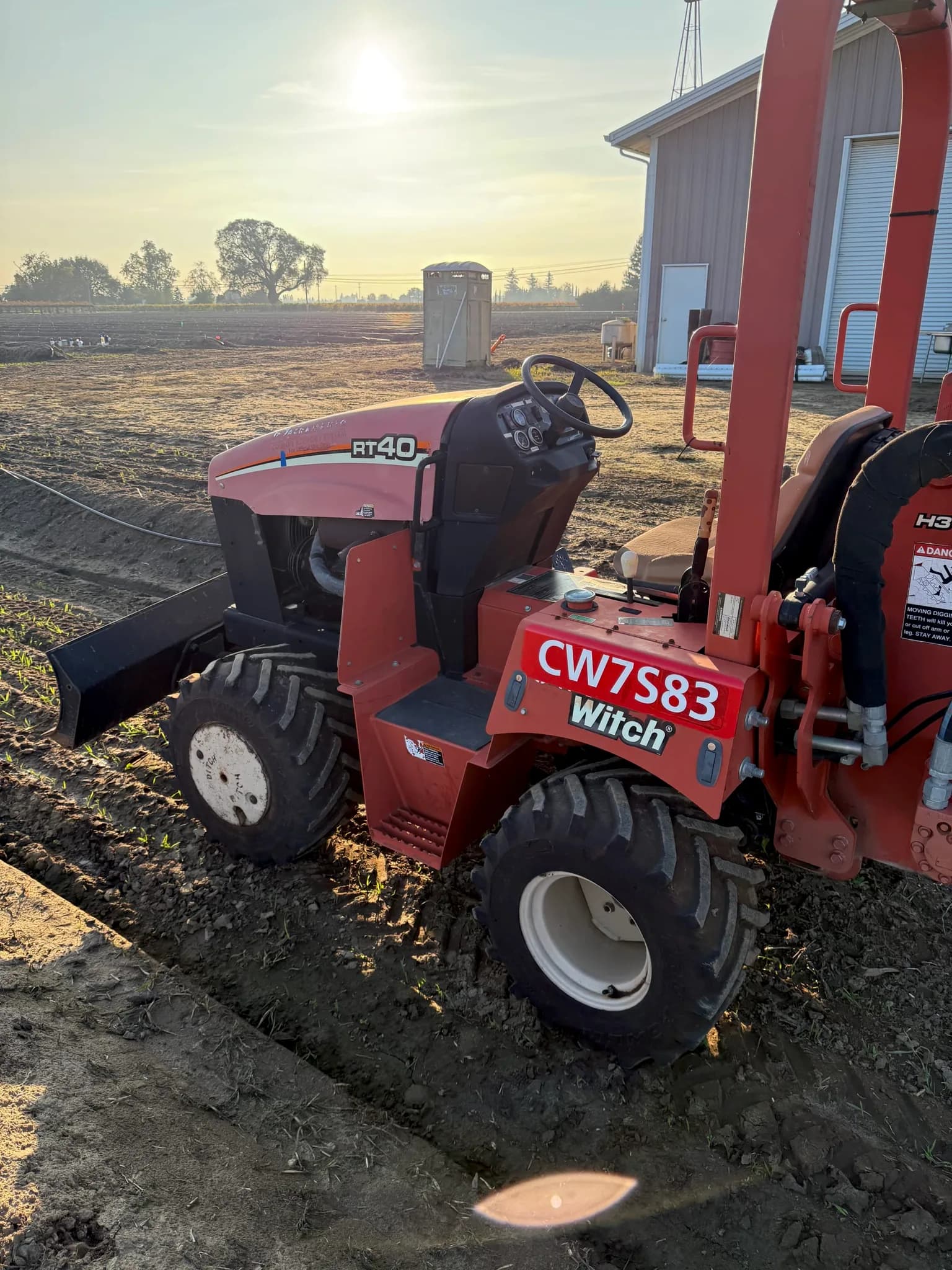 Ditch Witch RT40 Trencher — photo 2 of 6