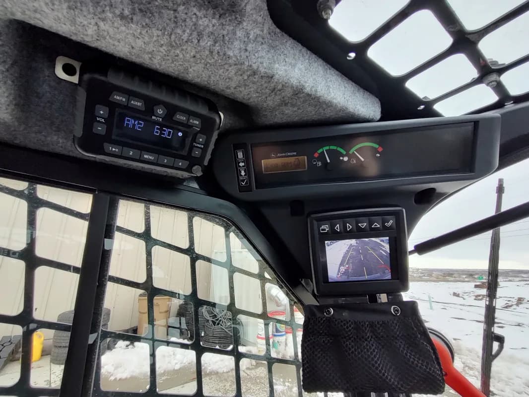 324G Skid Steer - Solid Tires — photo 5 of 5