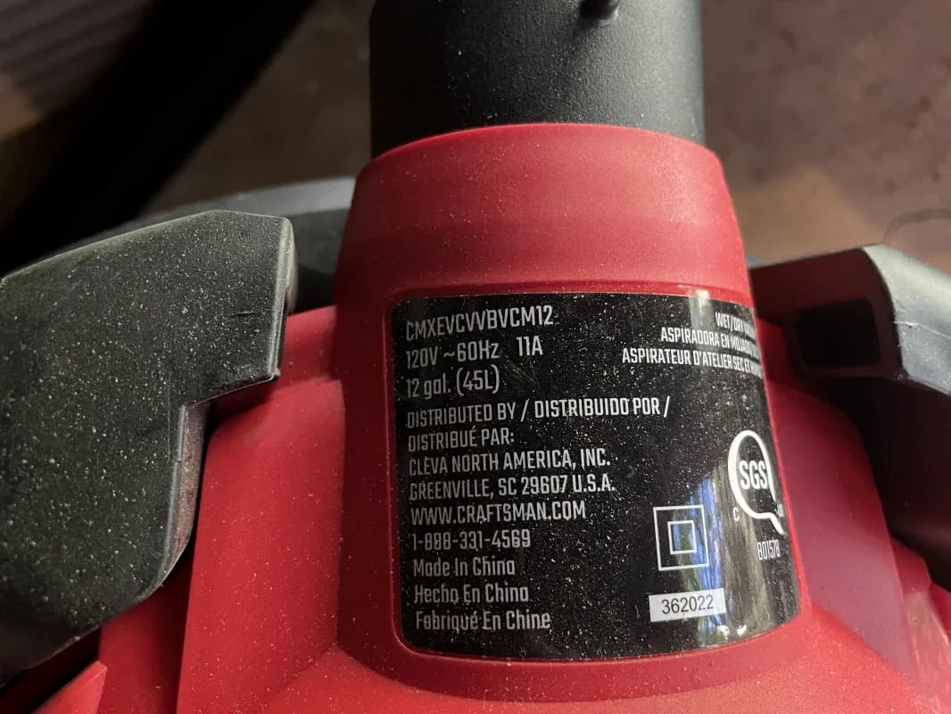 12 Gallon Shop Vaccuum — photo 5 of 5