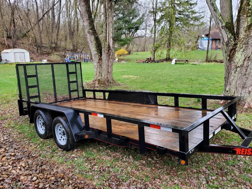 16x7 7000lb utility trailer — photo 3 of 3