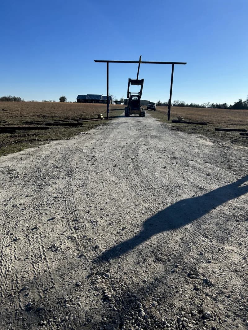 boom lift — photo 3 of 3