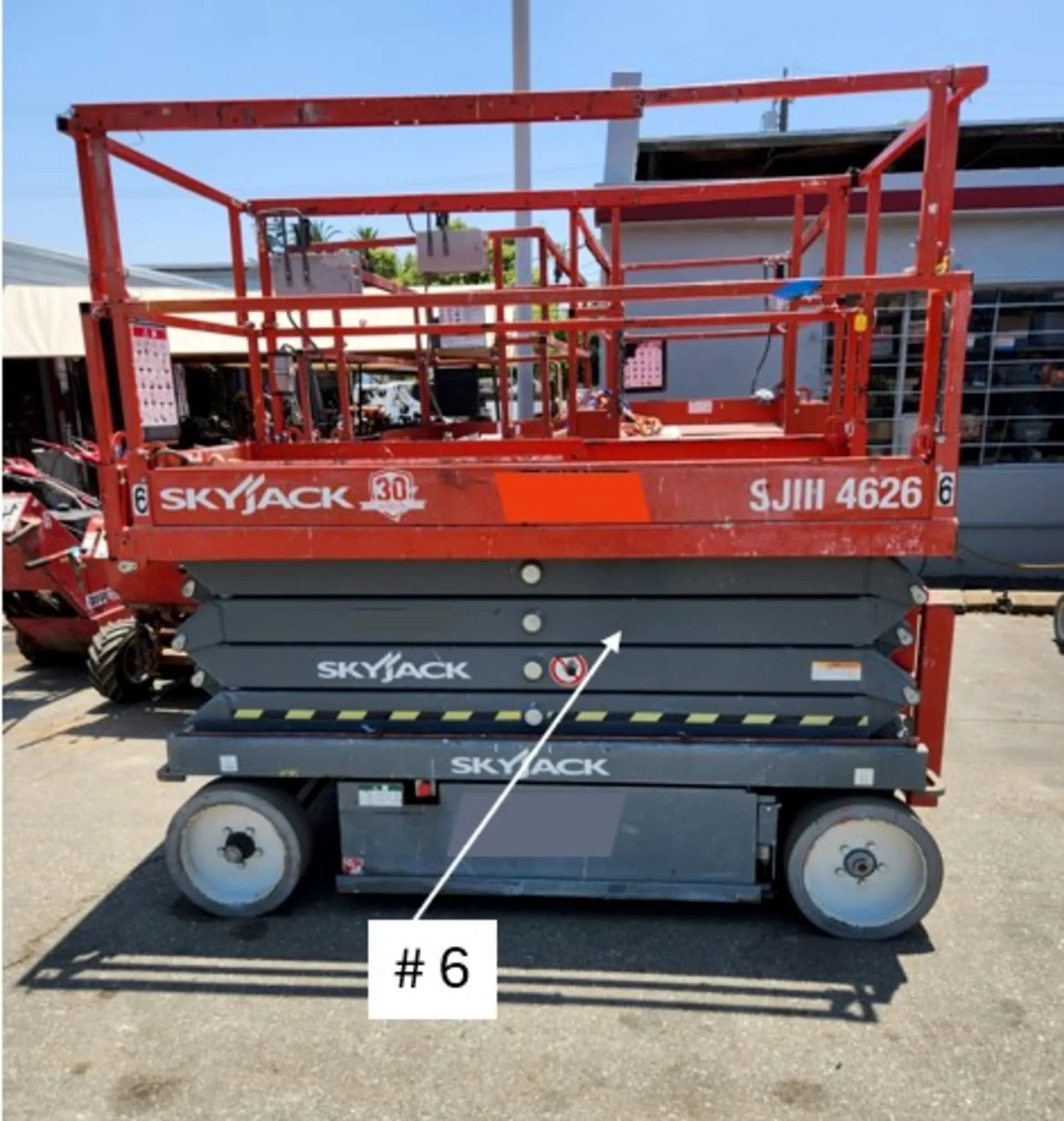26' Scissor Lift, #6 — photo 2 of 3