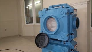 How to Use a 500 CFM Air Scrubber: Operation &amp; Safety Tips | Sunbelt Rentals