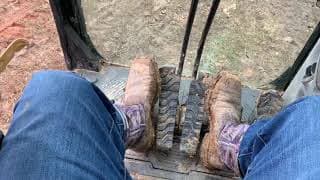 Operating a Cat 320 Excavator: The basics