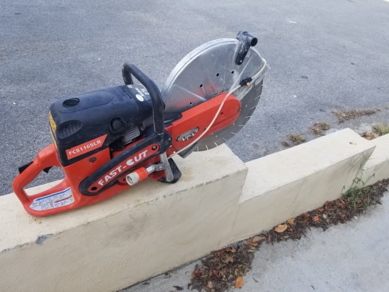 Diamond Products Fast-Cut Demo Saw