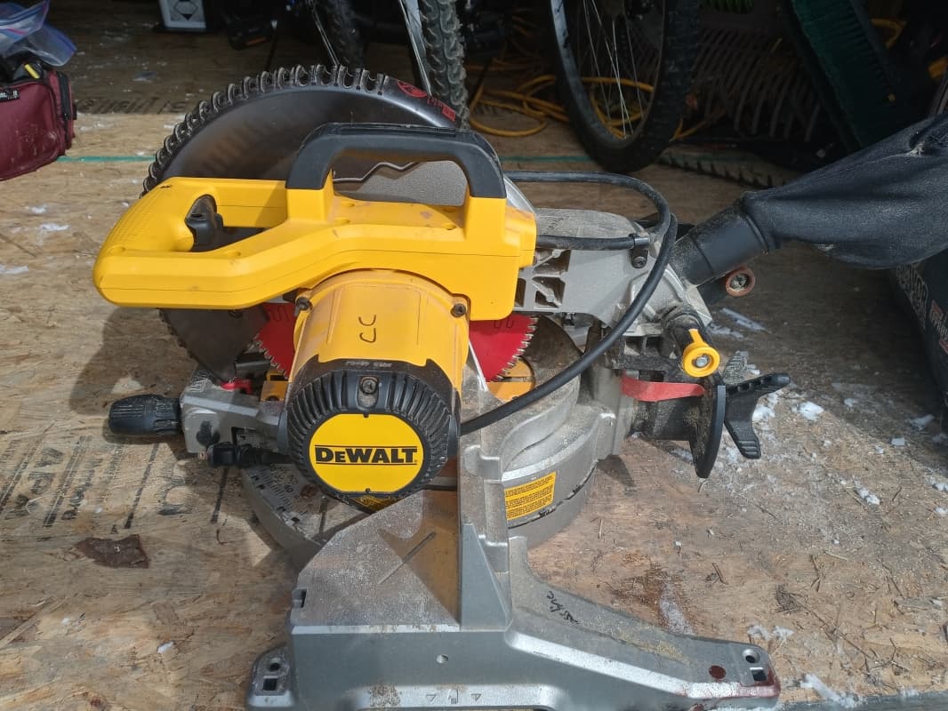 Chop saw