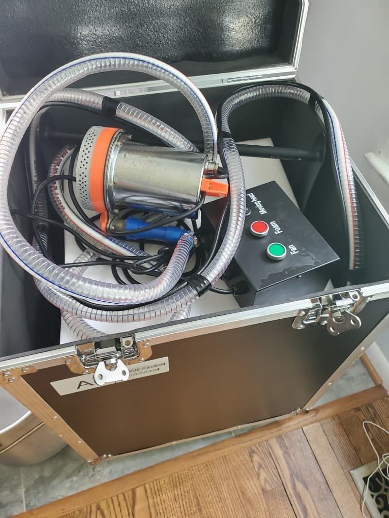 Foam machine