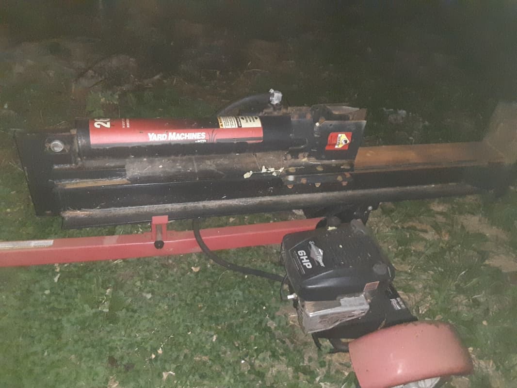 Log splitter
