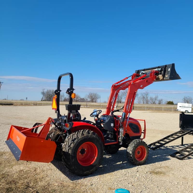 4x4 Tractor Loader w/Titan Box Blade