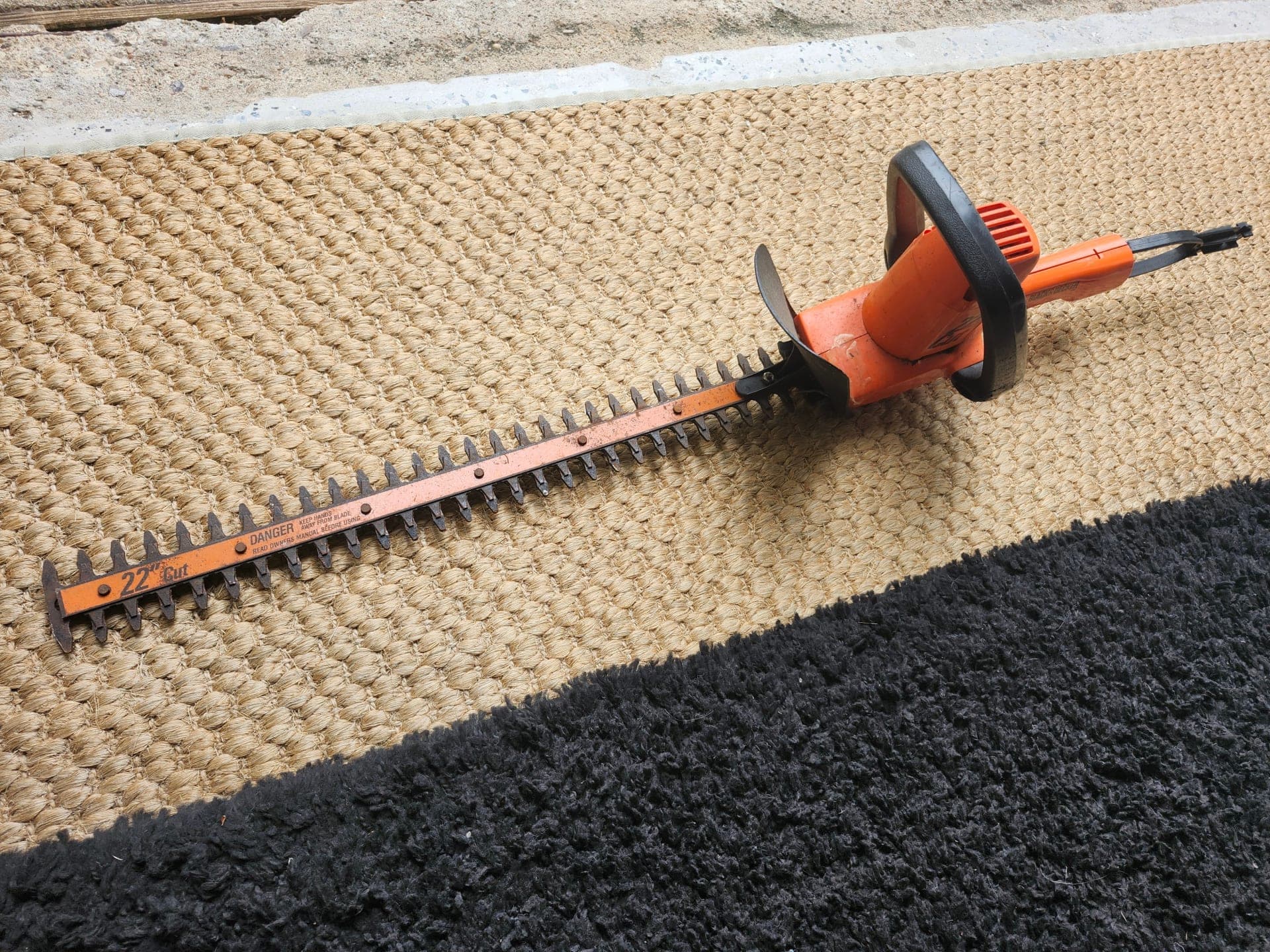 Electric Hedge Trimmer