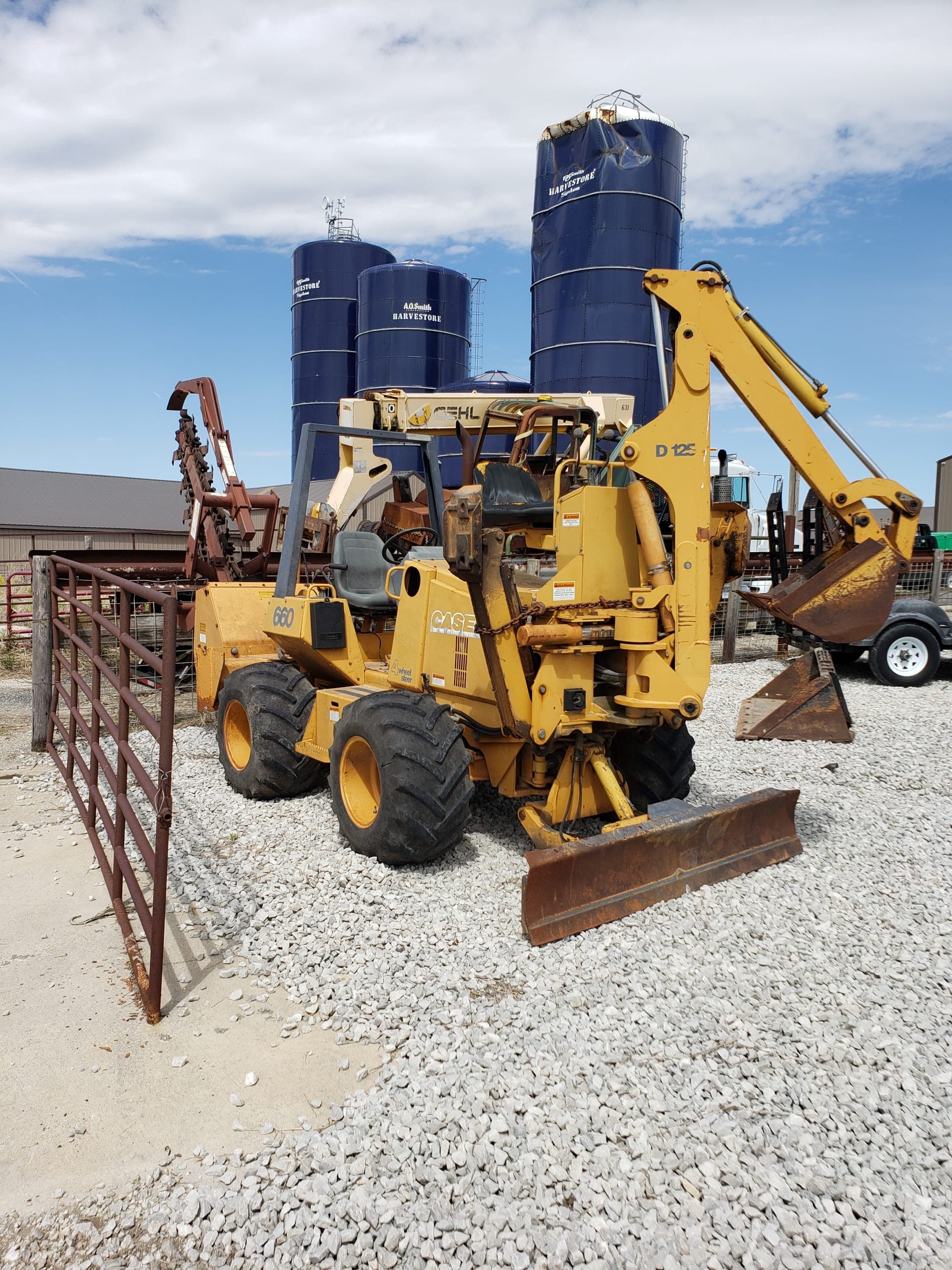 Case Heavy 4x4 Trencher w/Backhoe Attachment